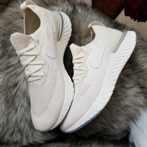 Nike Epic React Flyknit - Picture 5 of 8